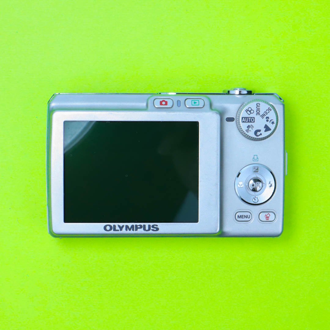 Olympus FE-220