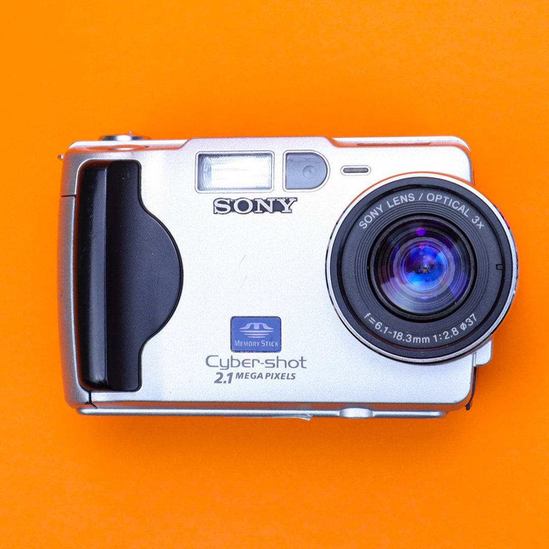 Sony Cyber-shot DSC-S50