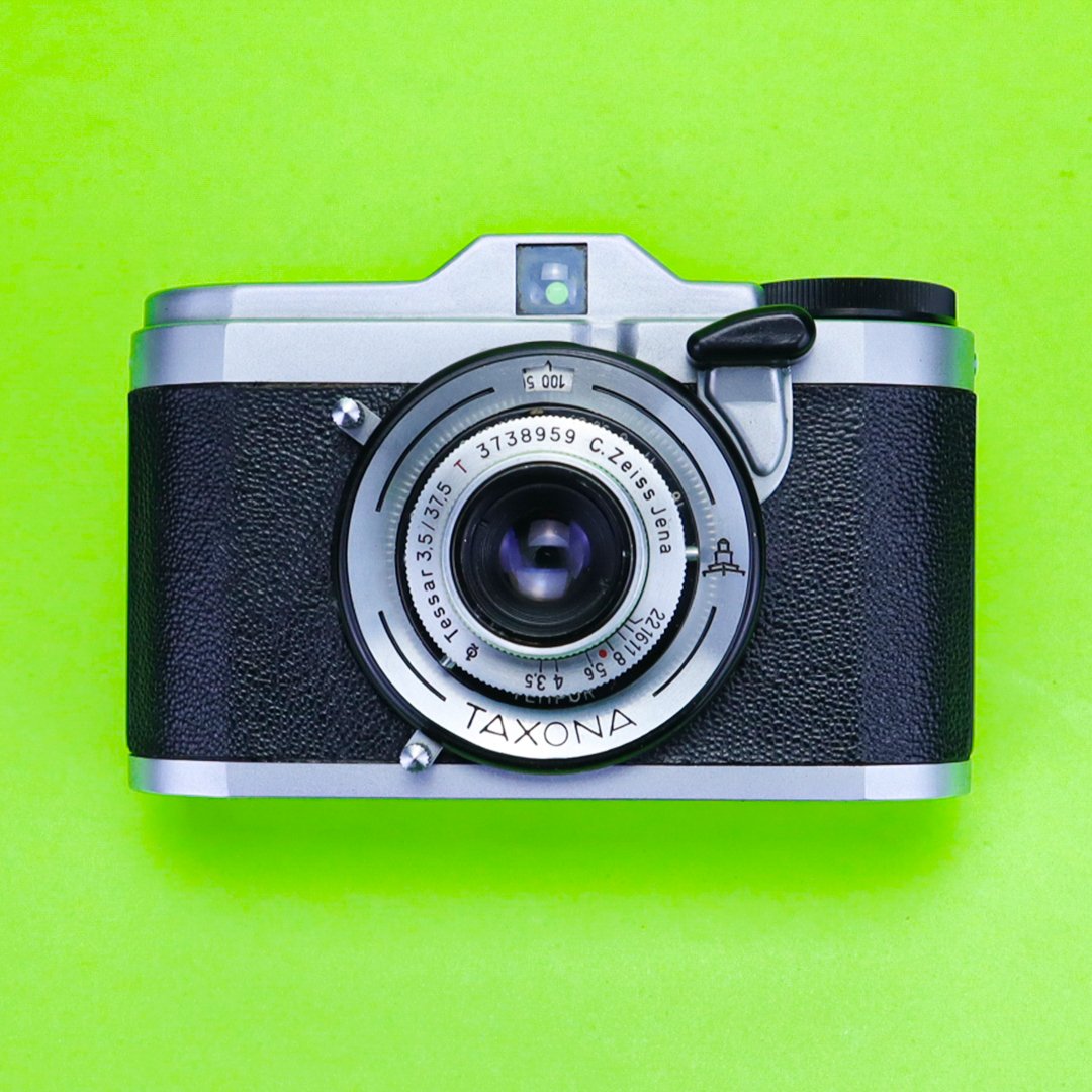 Zeiss Ikon Taxona