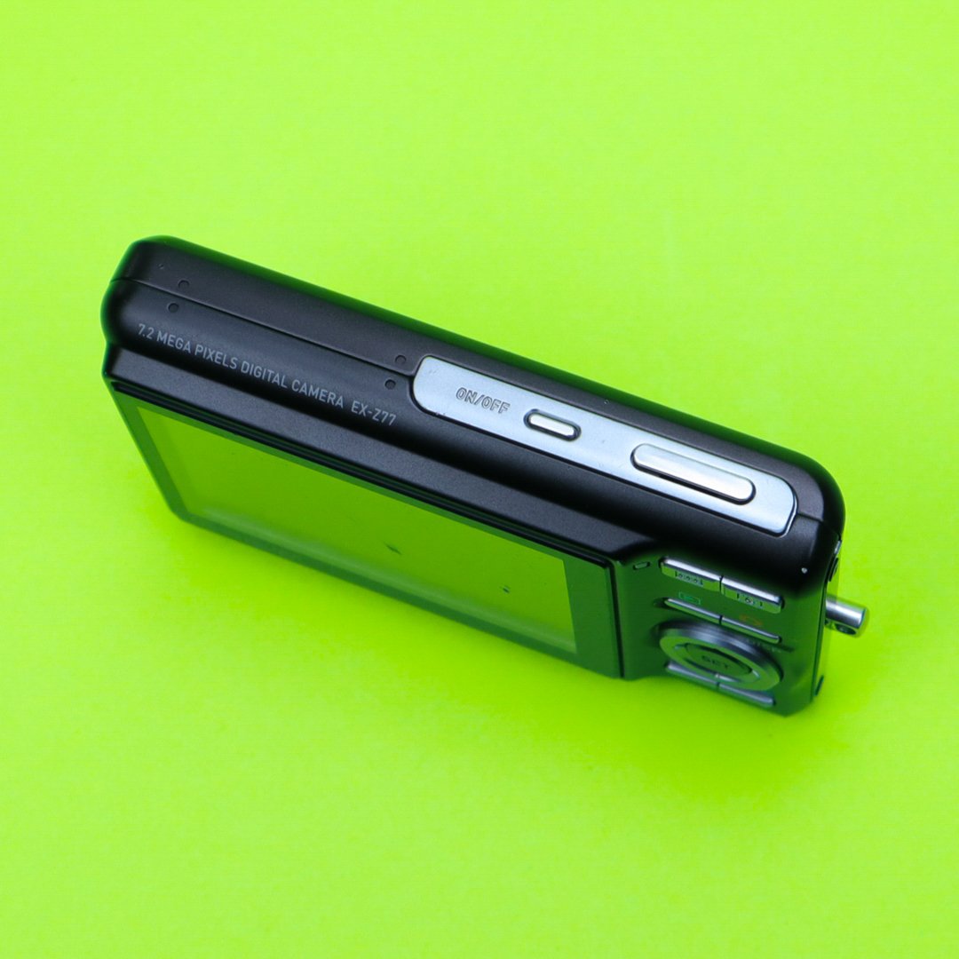 Casio Exilim EX-Z77
