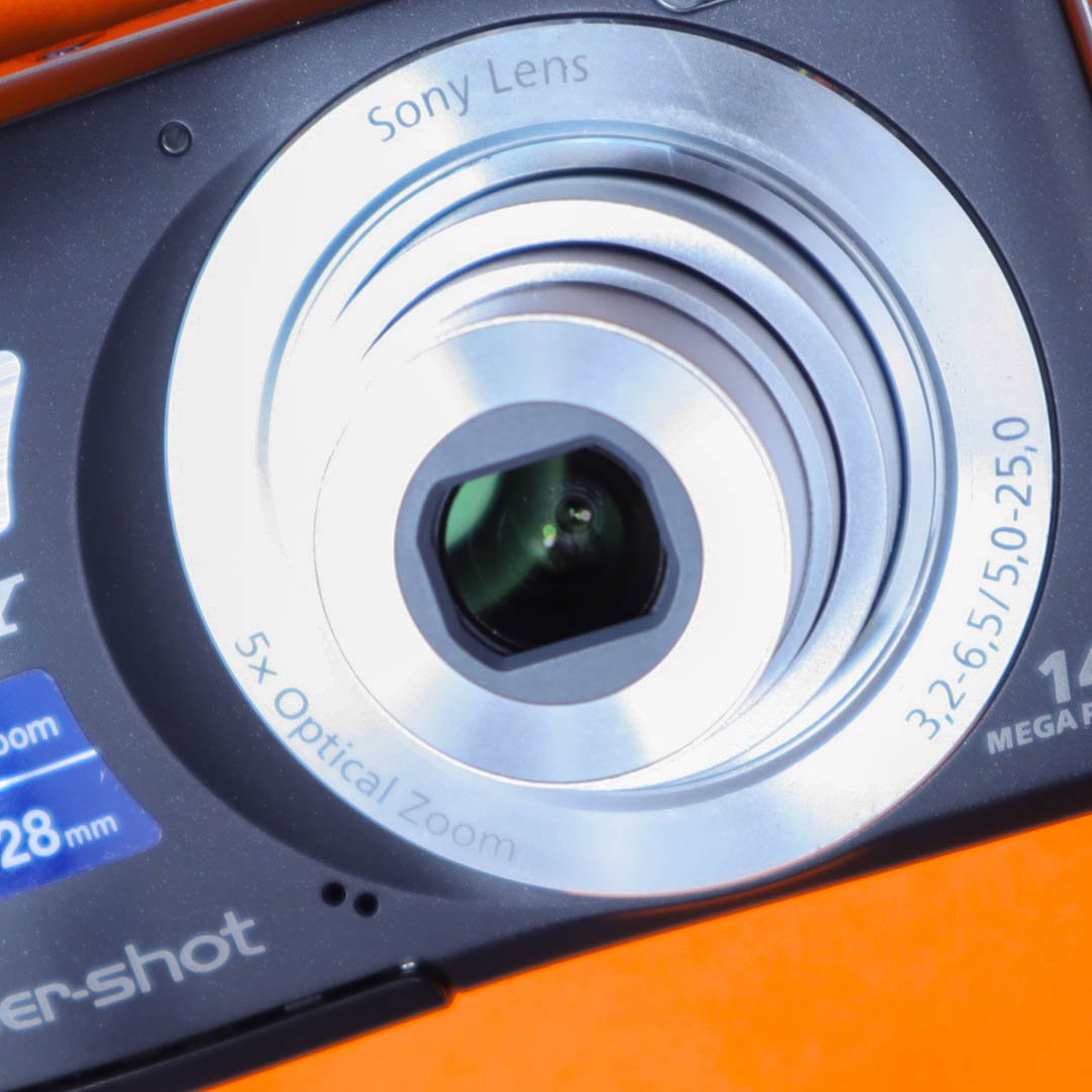 Sony Cyber-shot DSC-S5000
