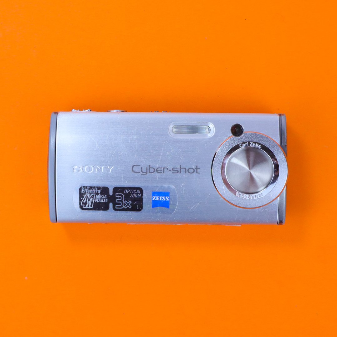 Sony Cyber-shot DSC-L1
