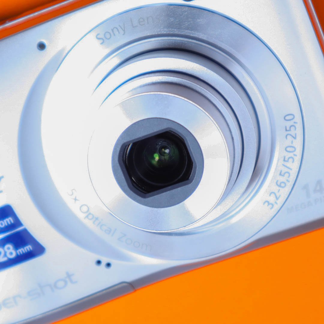 Sony Cyber-shot DSC-S5000