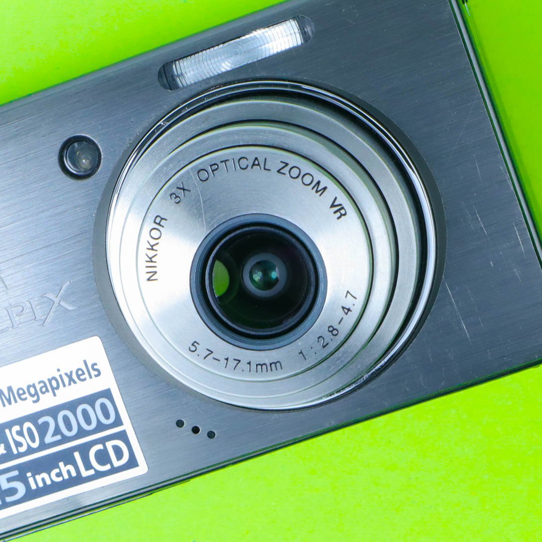Nikon Coolpix S500