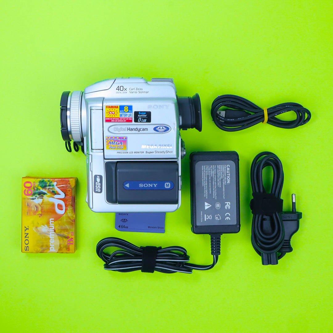 Sony Handycam DCR-PC110E