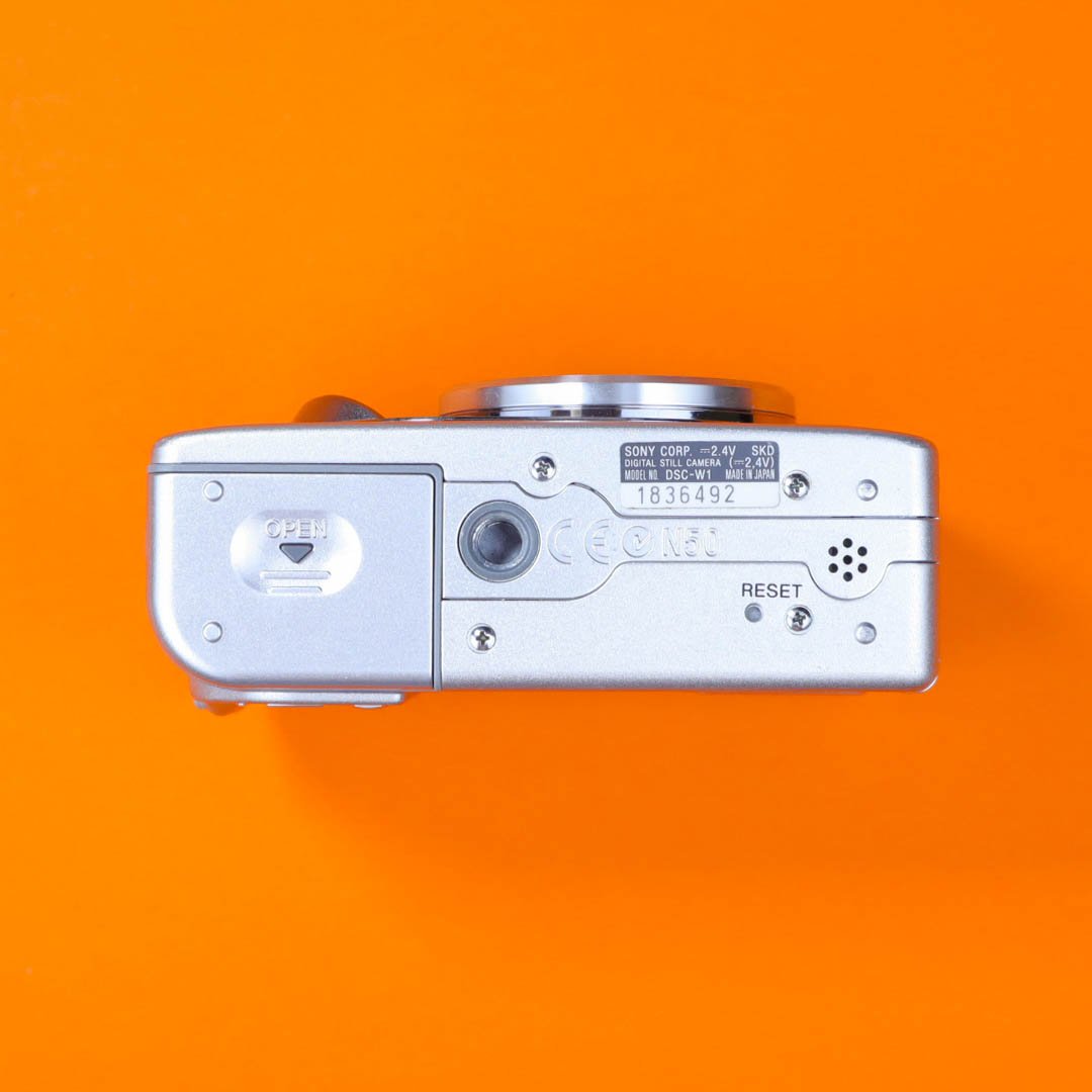 Sony Cyber-shot DSC-W1