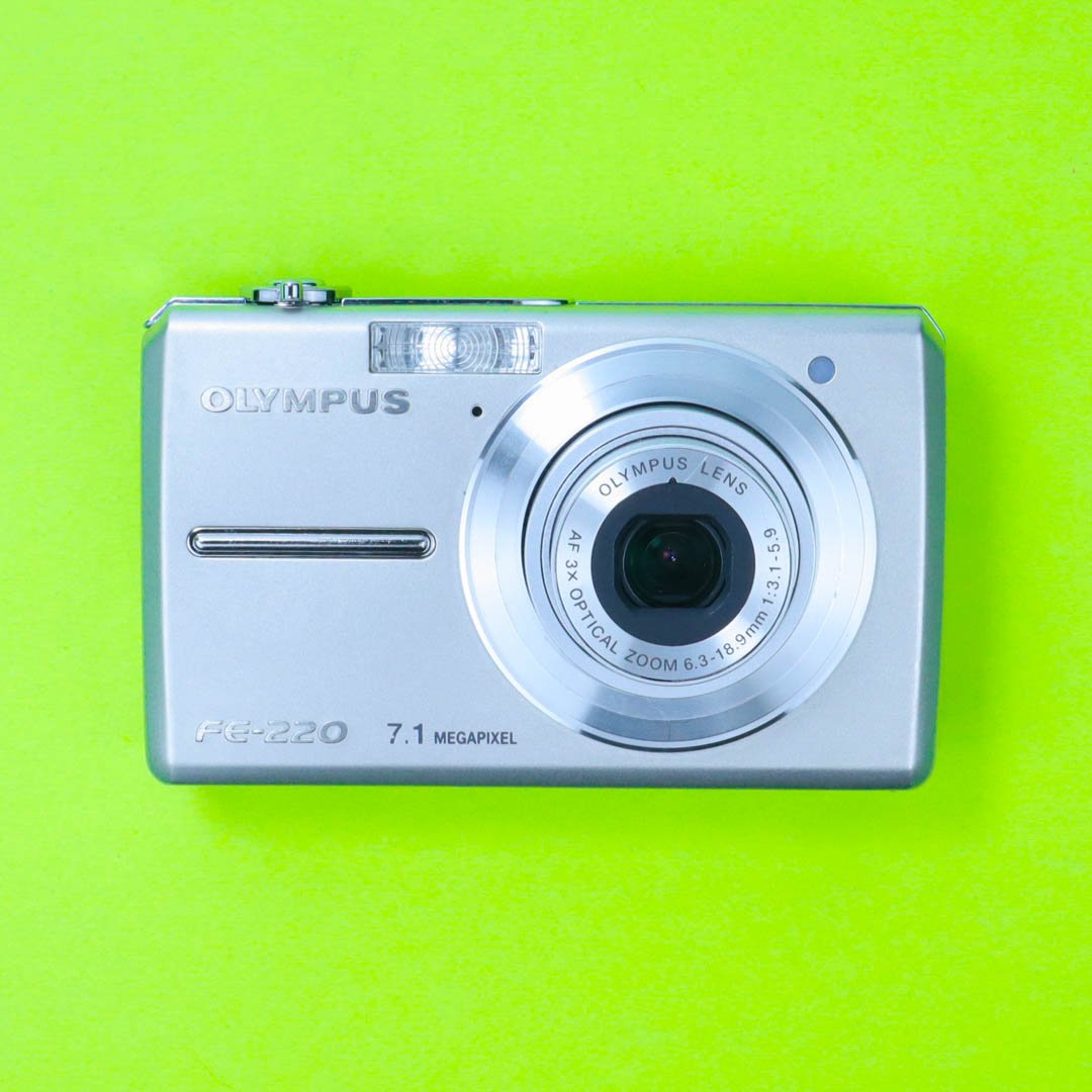 Olympus FE-220