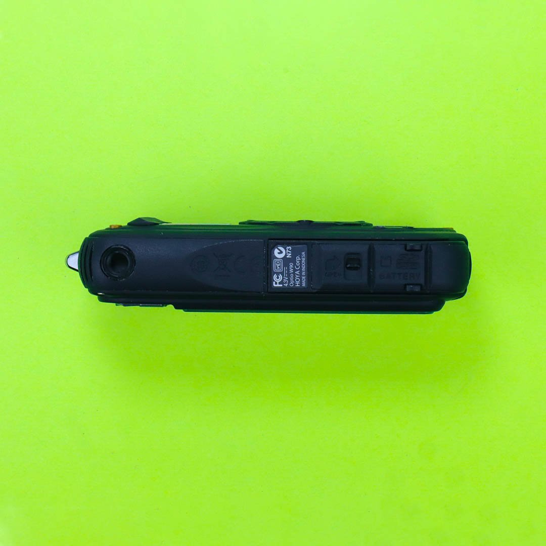 Pentax Optio W90