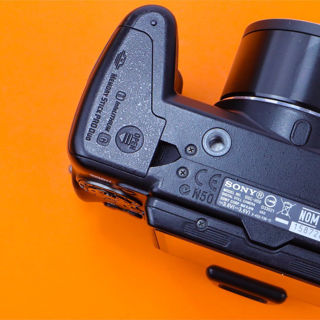 Sony Cyber-shot DSC-H50