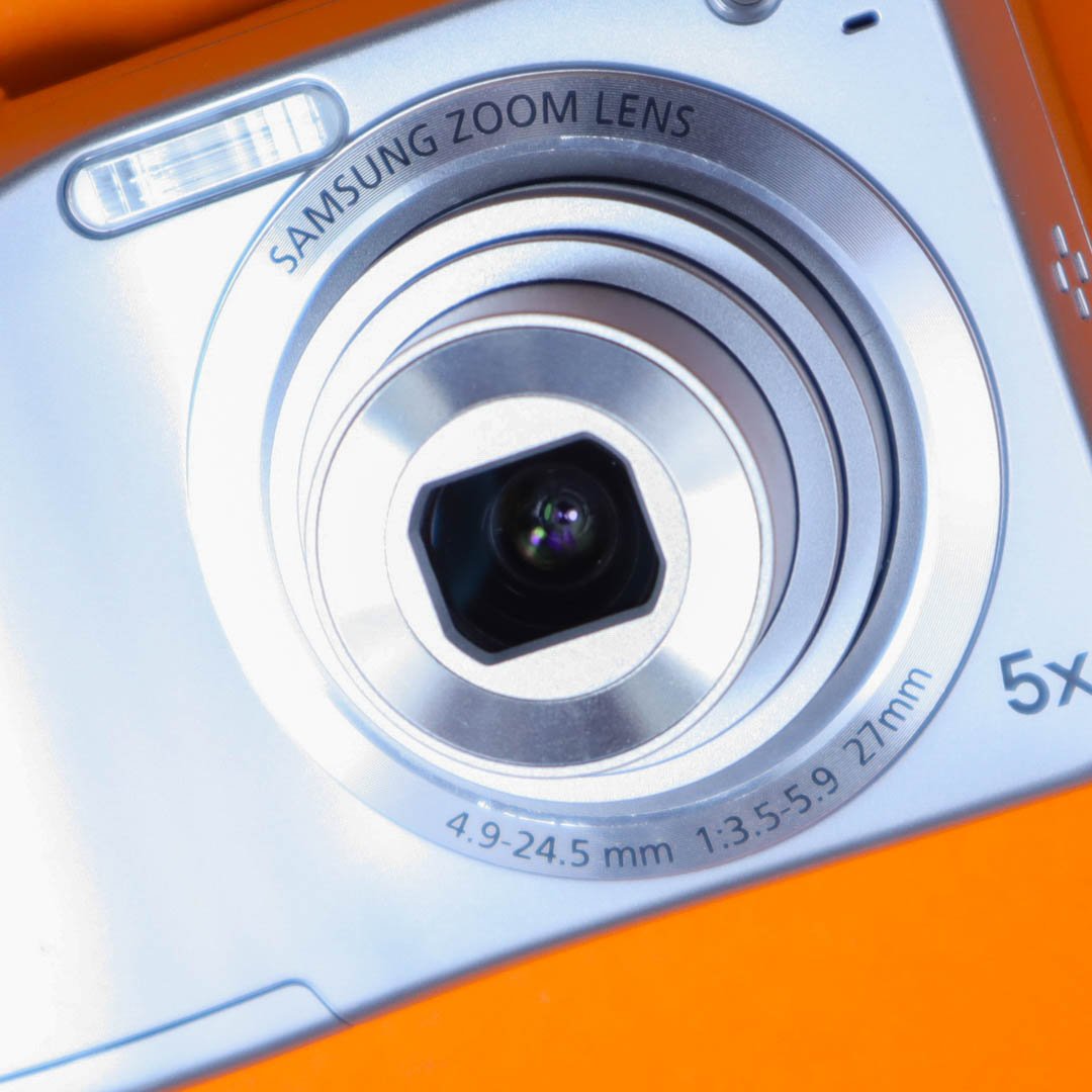 Samsung ES28