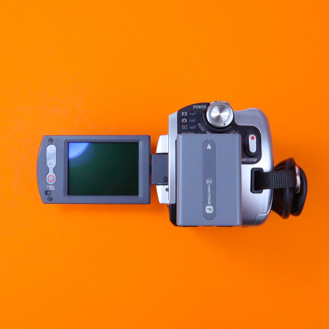 Sony Handycam DCR-SR30E