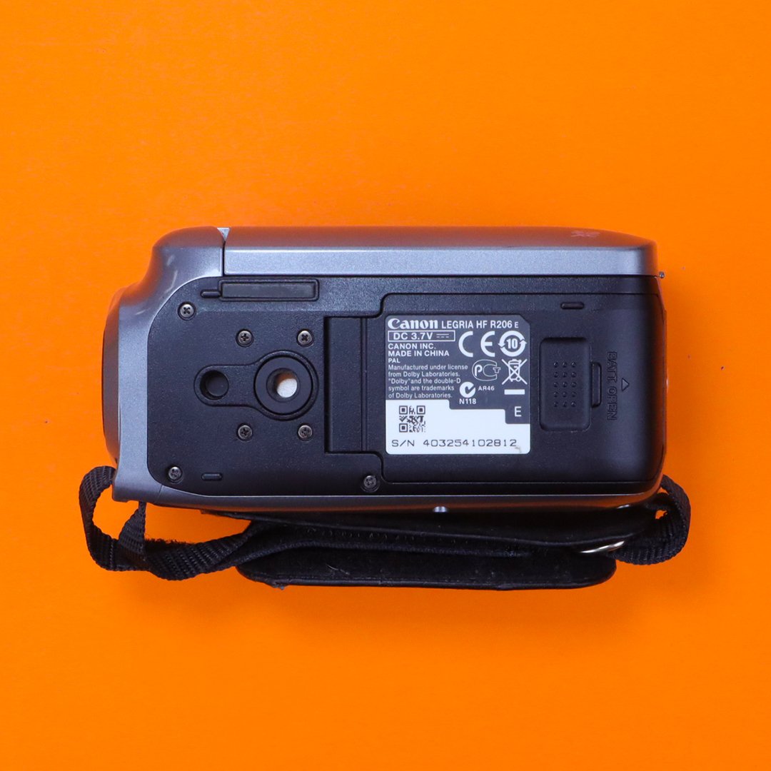 Canon Legria HF R206