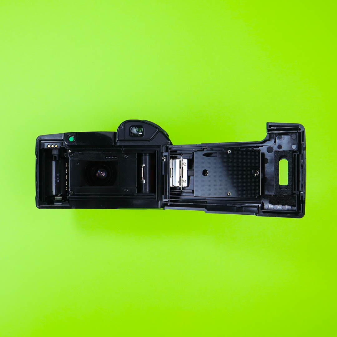 Olympus AZ-300 Super Zoom