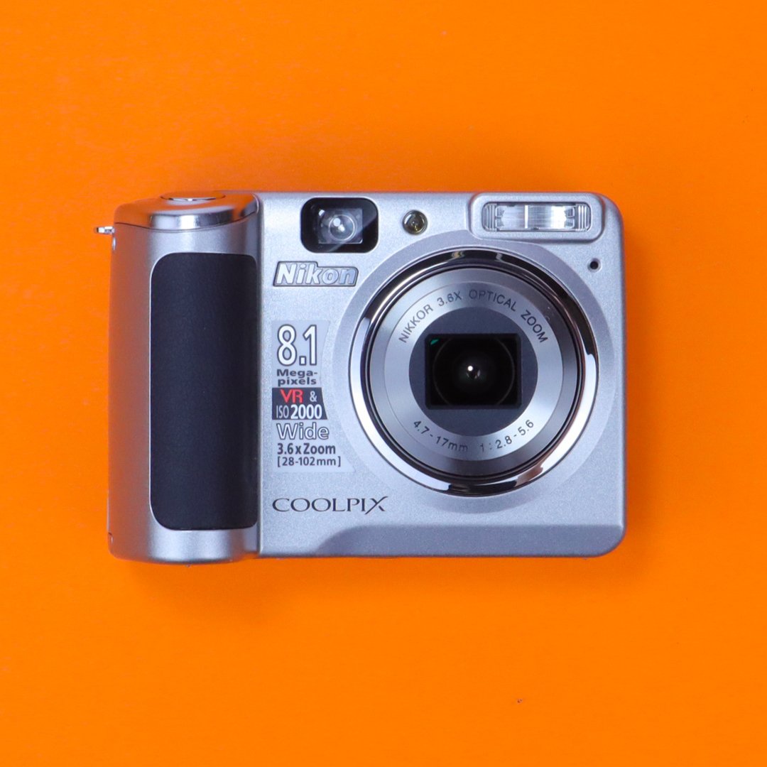 Nikon Coolpix P50
