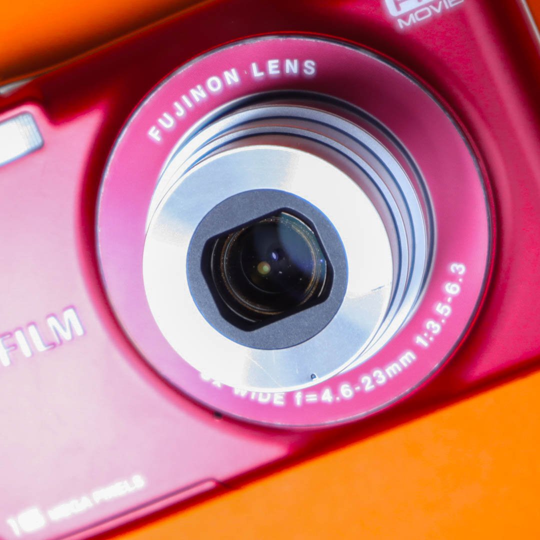Fujifilm FinePix JX580
