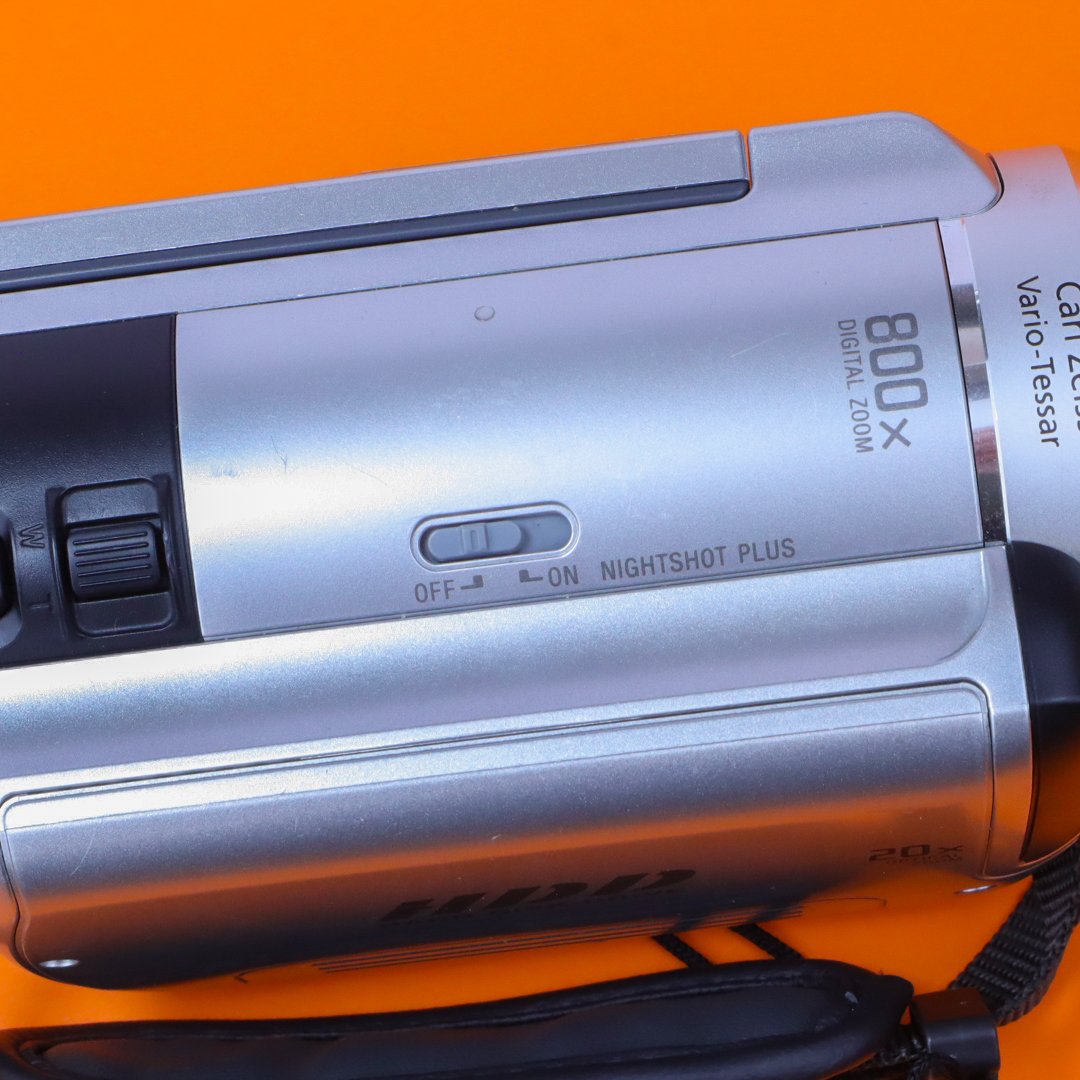 Sony Handycam DCR-SR30E