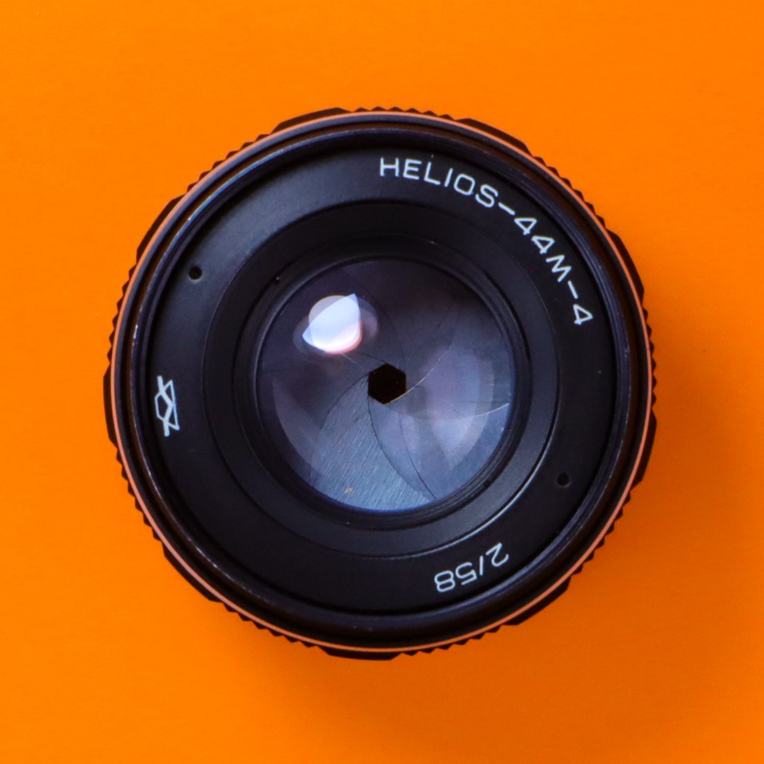 Helios-44M-4 дополнителна слика