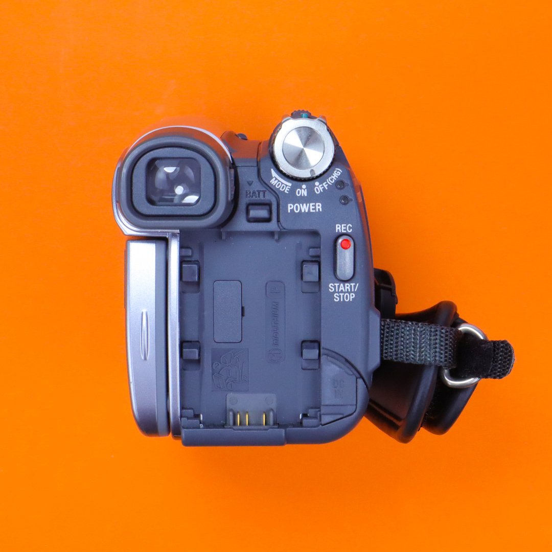 Sony Handycam DCR-HC27E