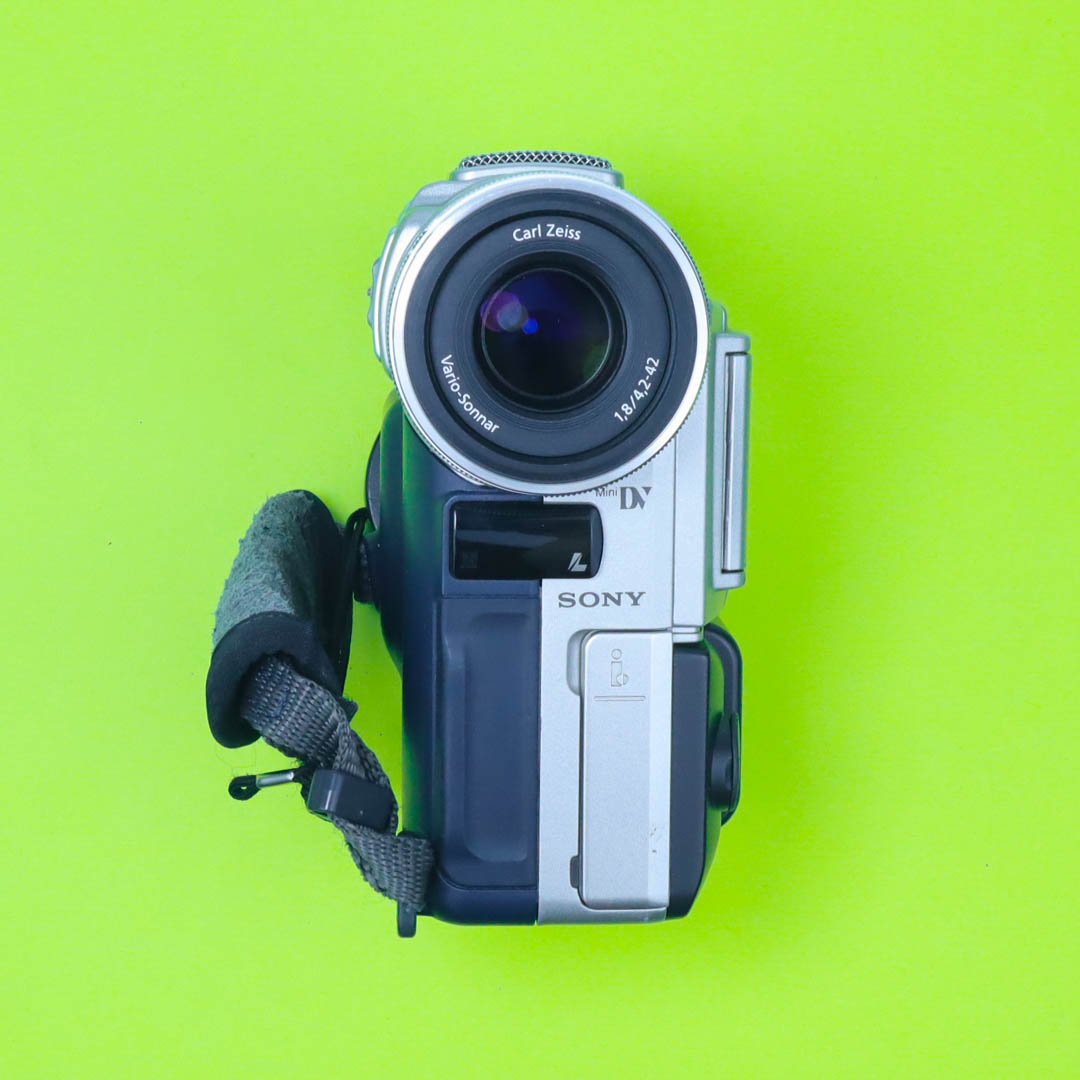 Sony Handycam DCR-PC100E