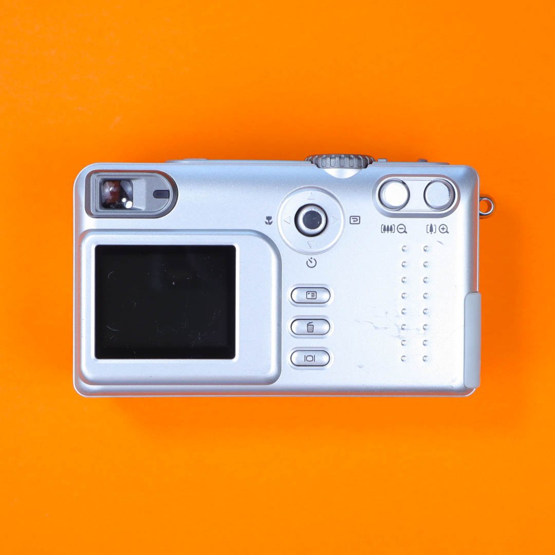 Ricoh Caplio RR230 дополнителна слика