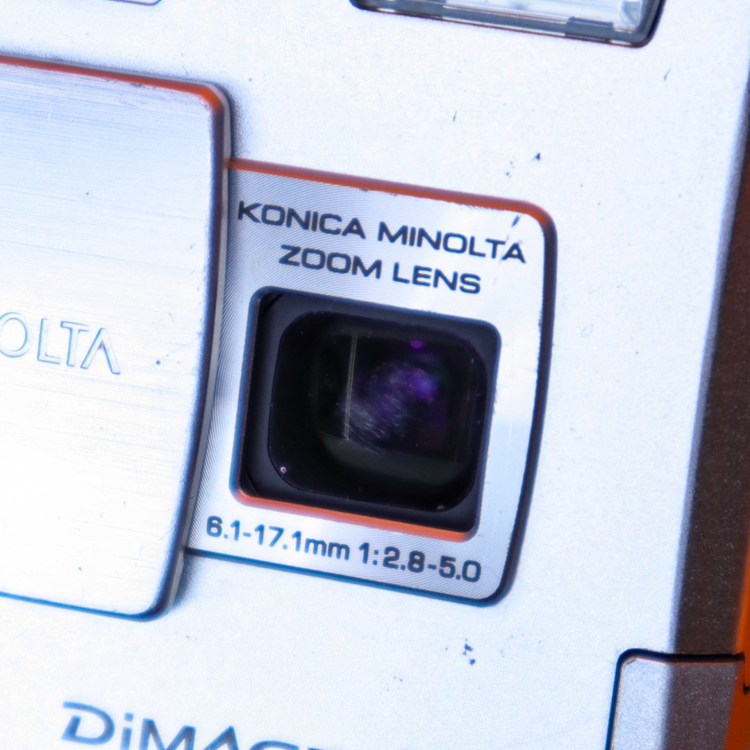 Minolta DiMAGE X50