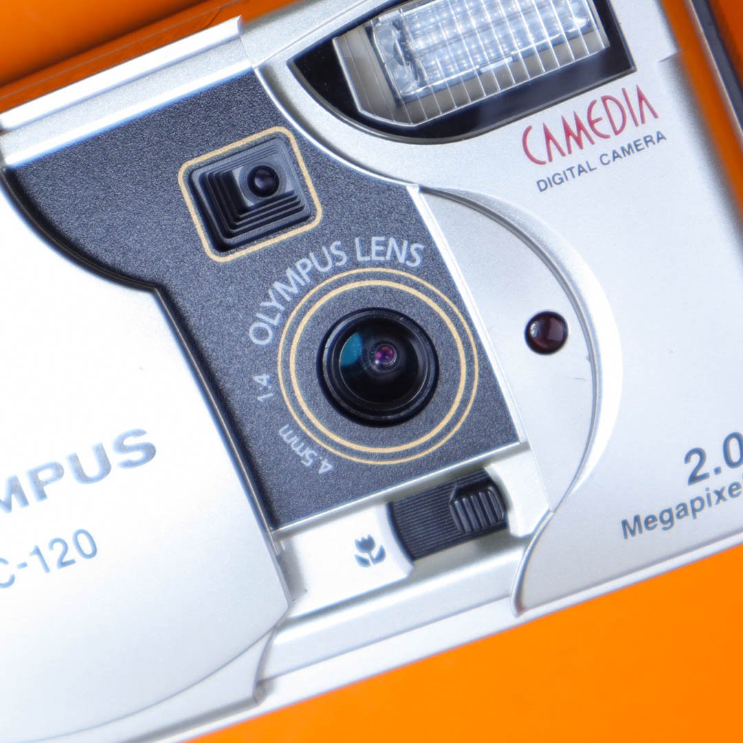 Olympus Camedia C-120