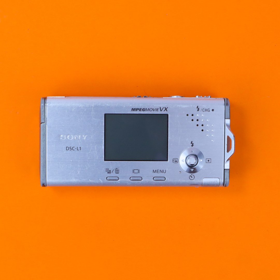 Sony Cyber-shot DSC-L1 дополнителна слика