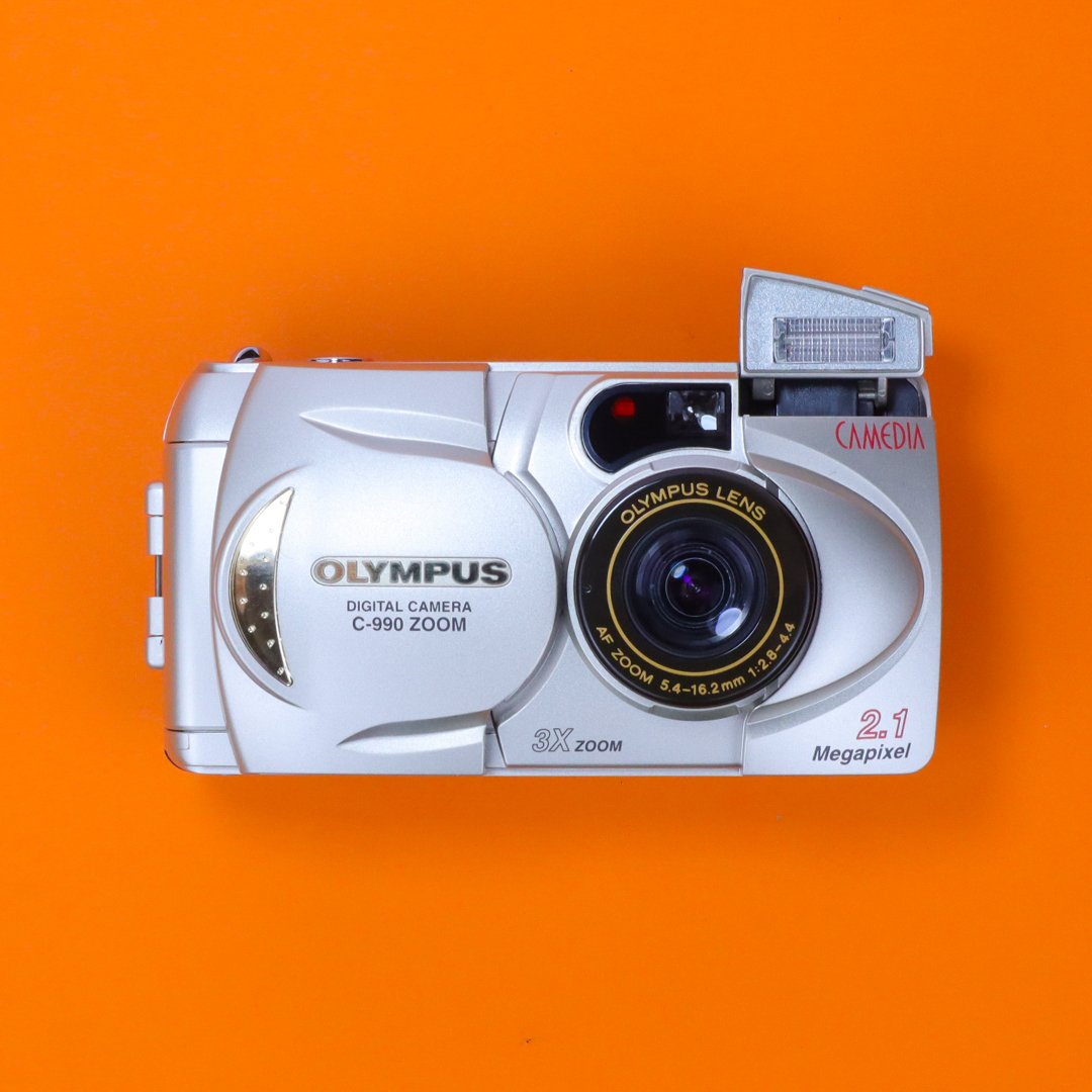 Olympus Camedia C-990