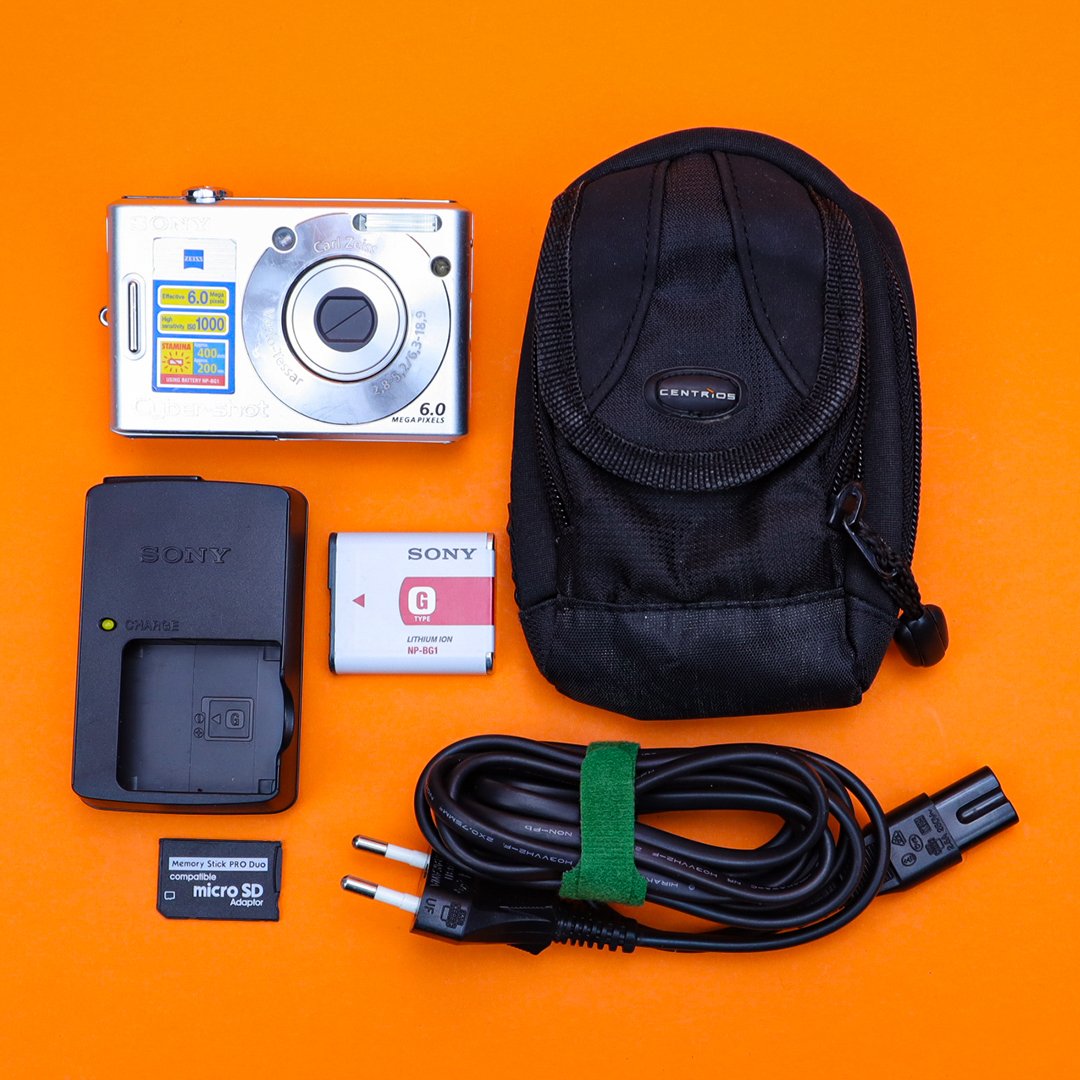 Sony Cyber-Shot DSC-W30