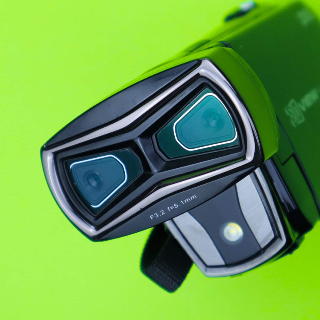3D Camera DXG DVX5F9