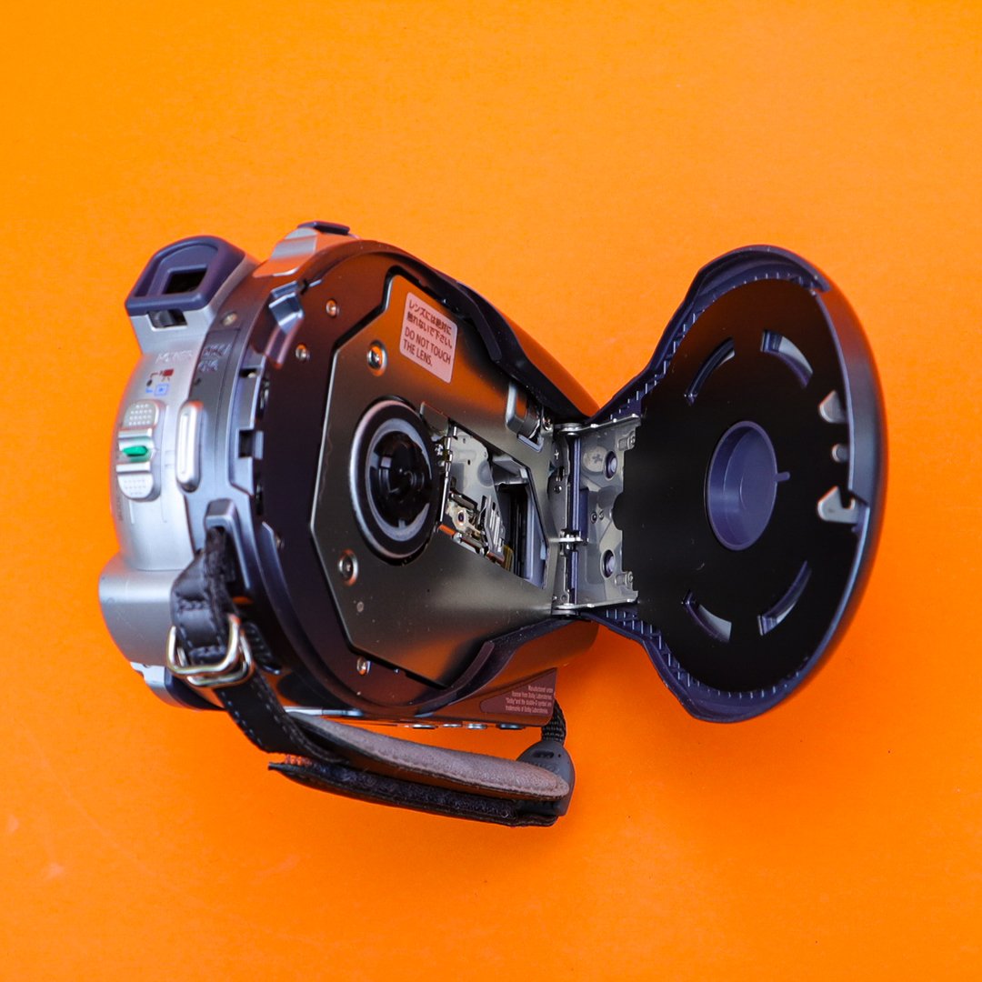 Canon DC95