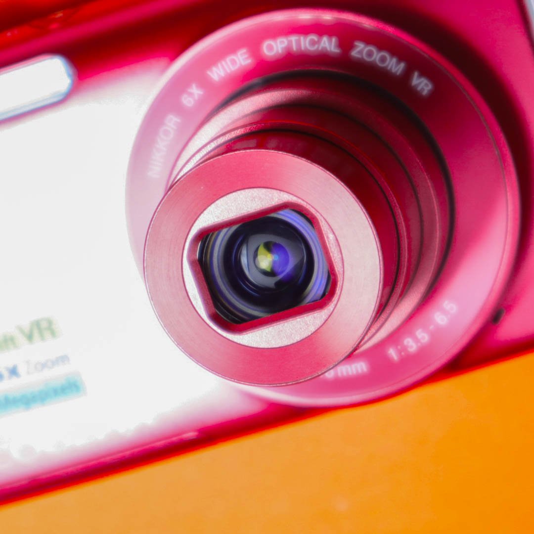 Nikon Coolpix S3300