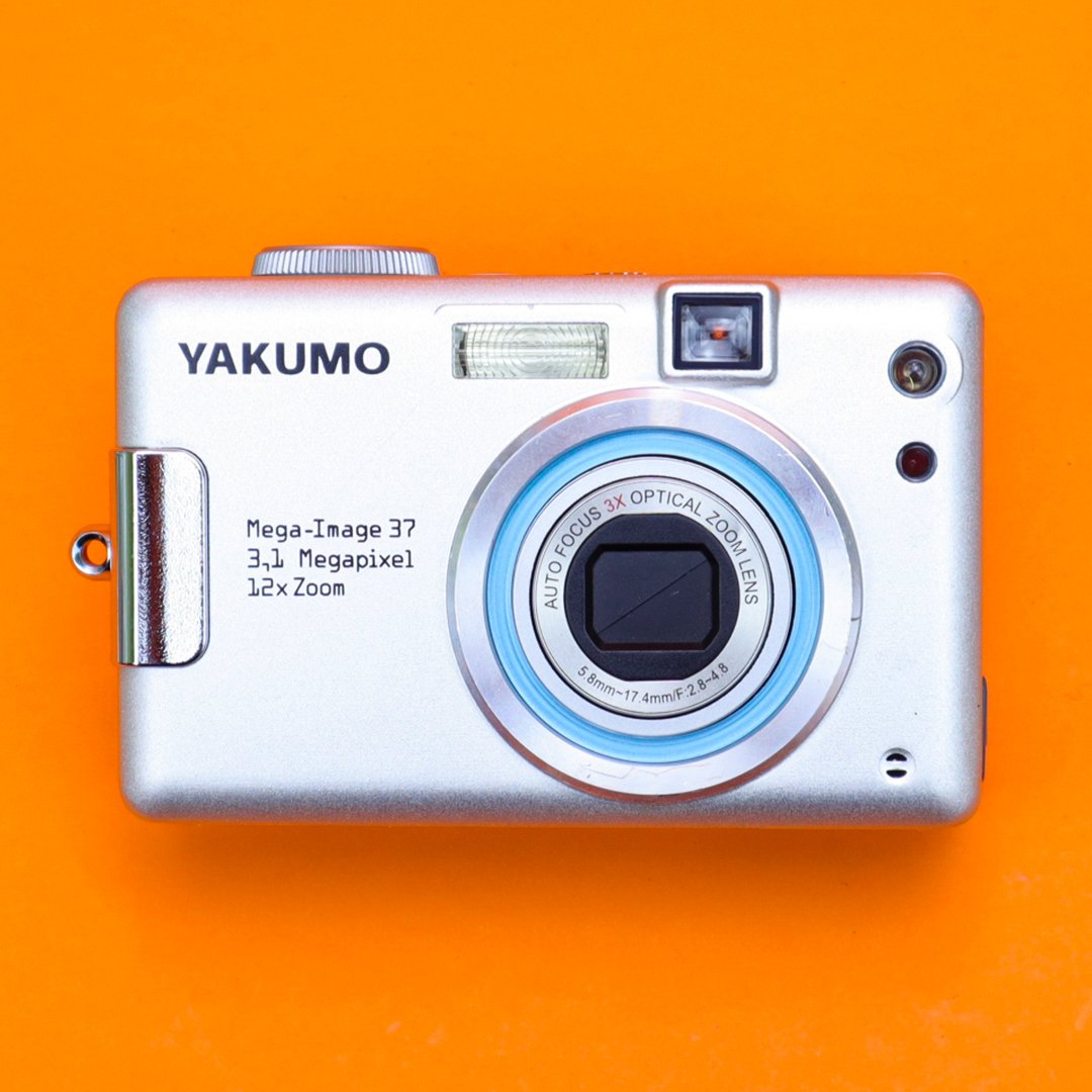 Yakumo Mega Image 37 дополнителна слика