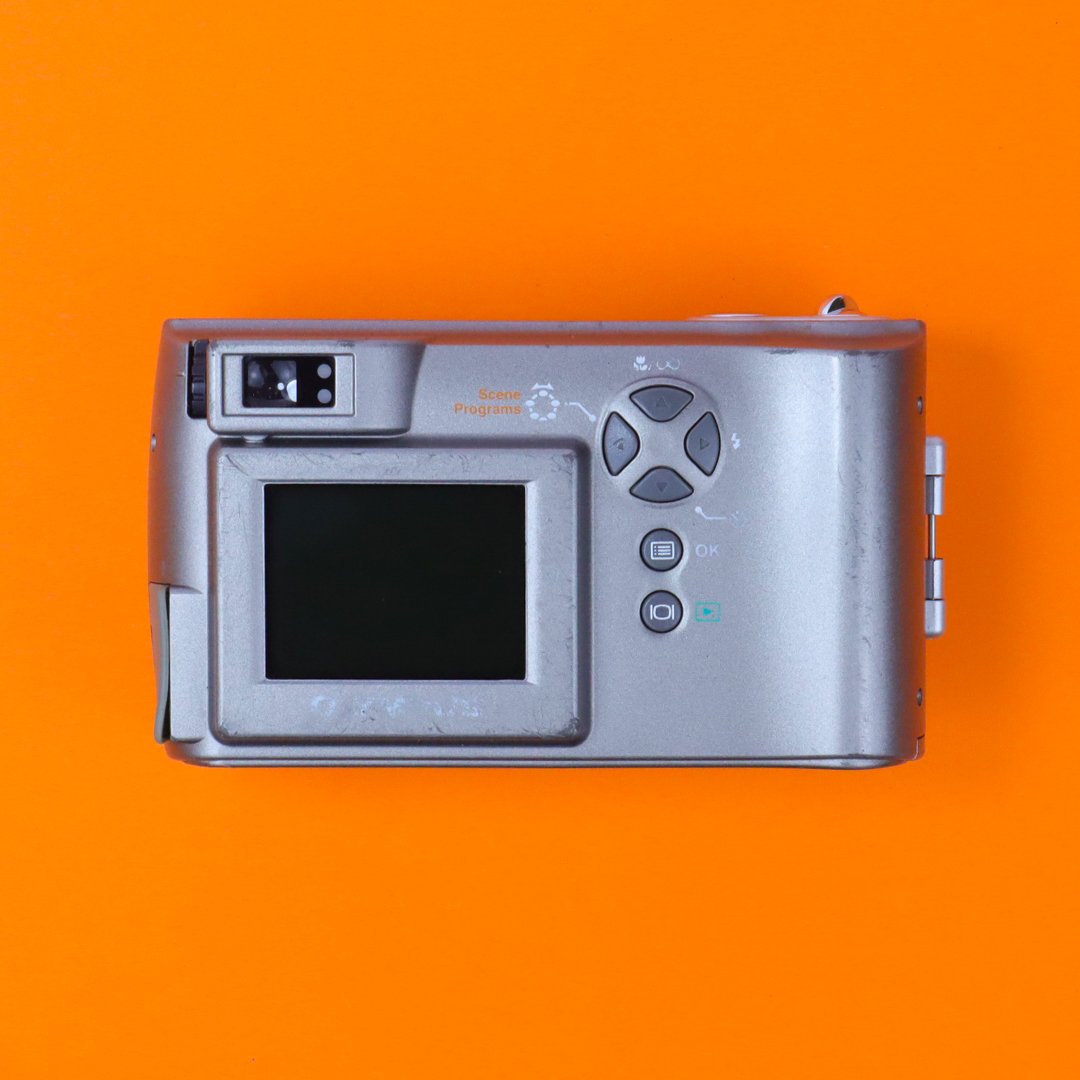 Olympus C-300 Zoom