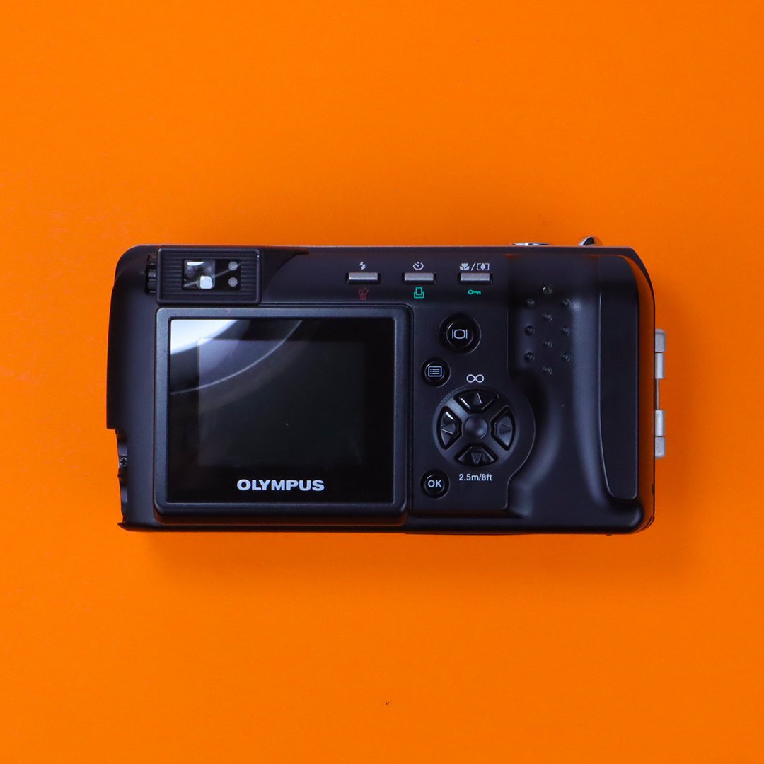 Olympus Camedia C-990