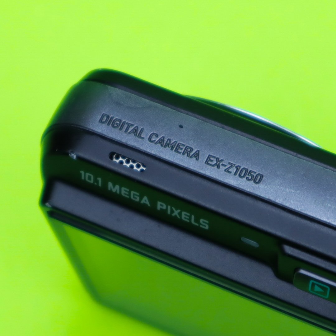 Casio Exilim EX-Z1050
