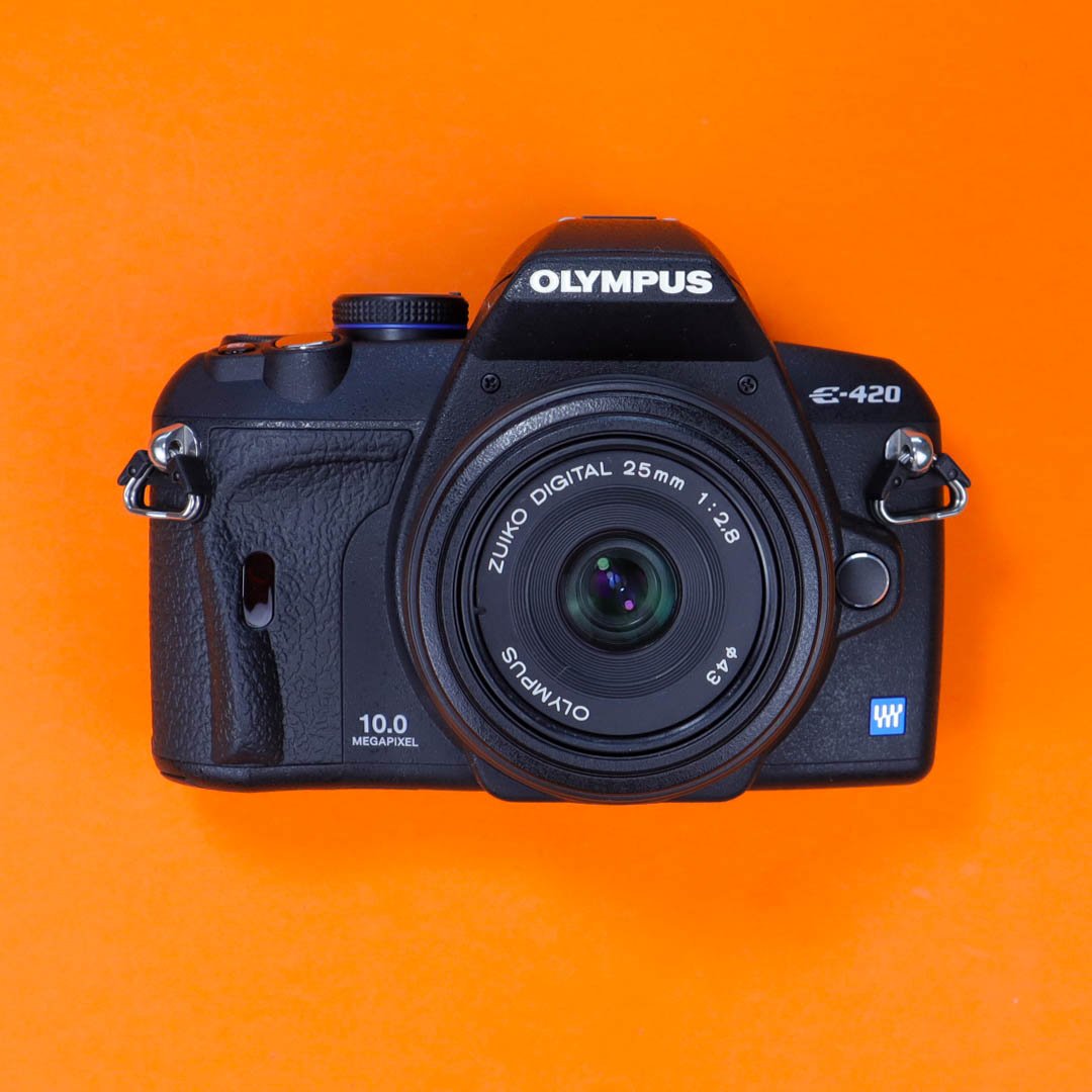 Olympus E-420