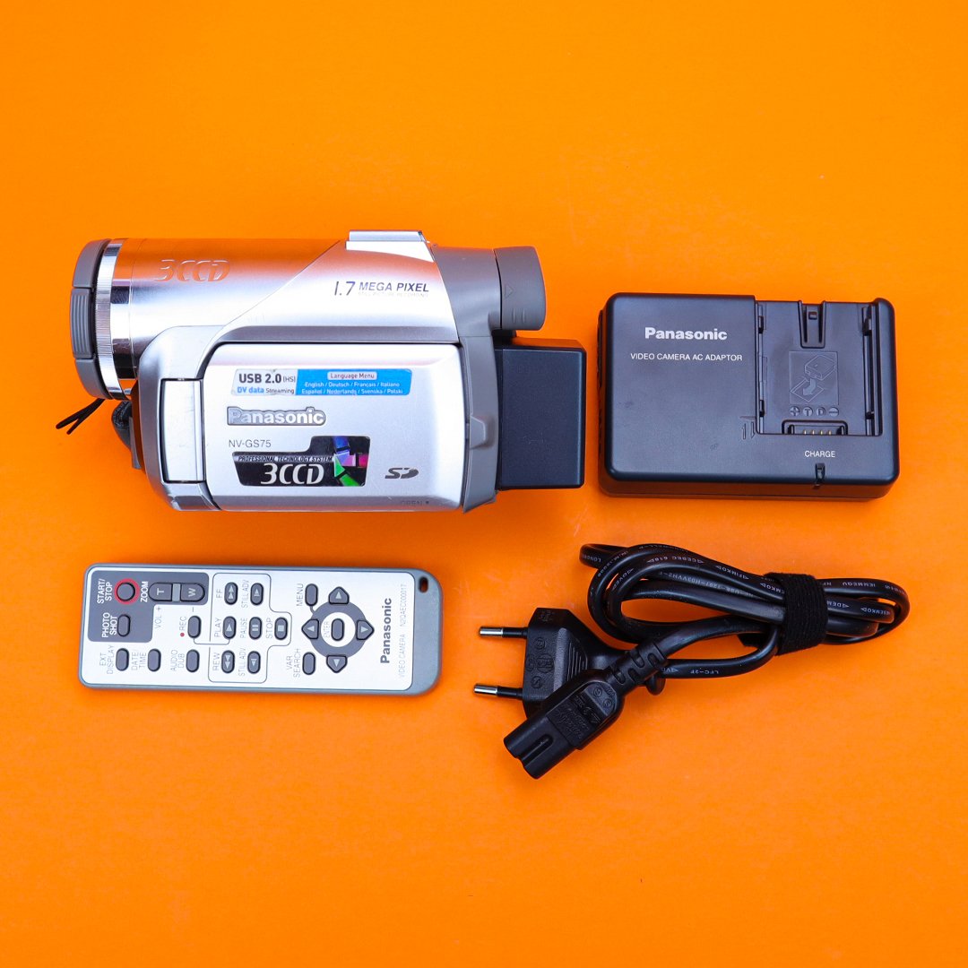 Panasonic NV-GS75