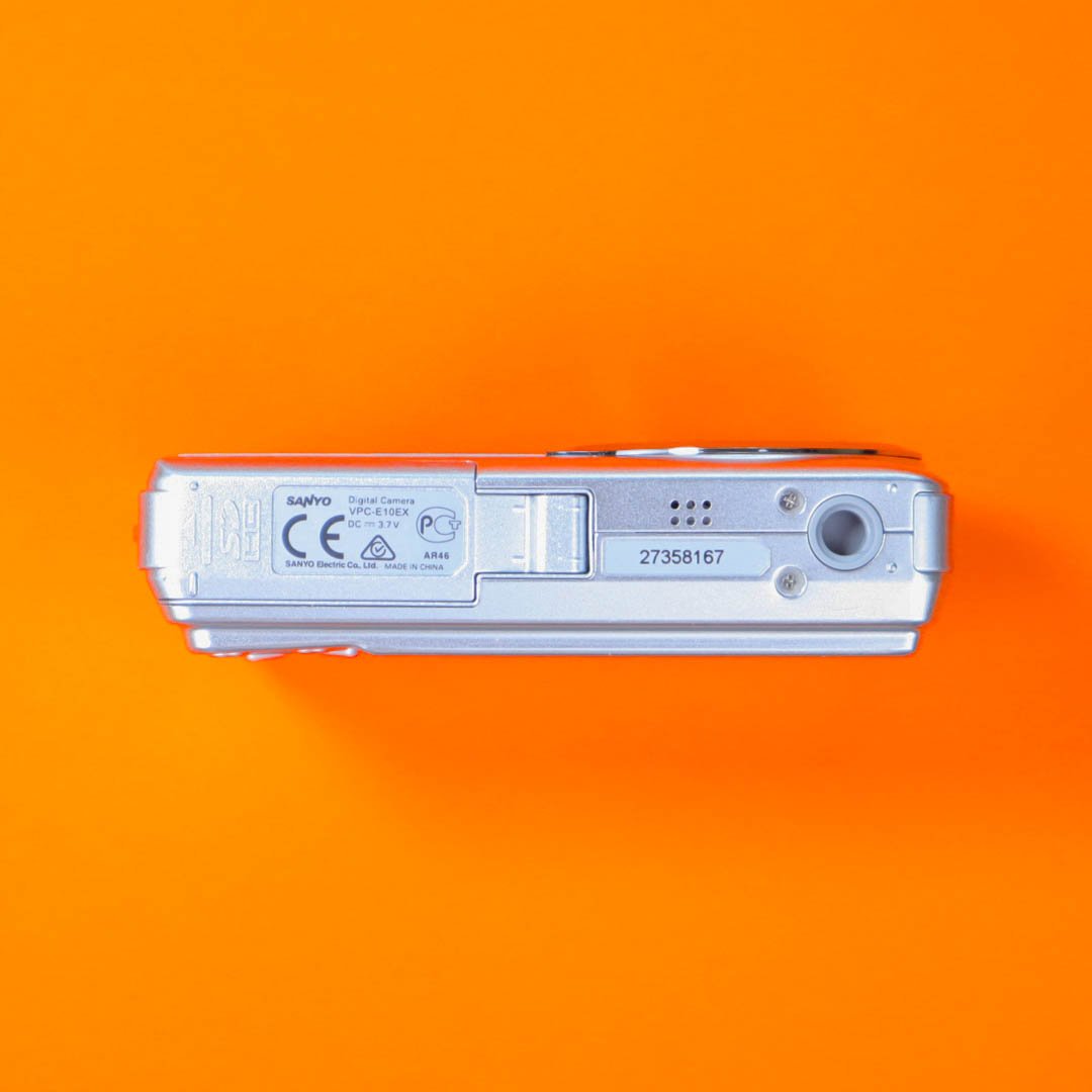 Sanyo Xacti E10