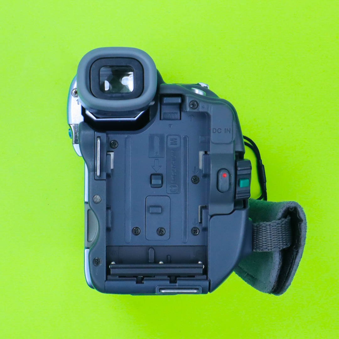Sony Handycam DCR-TRV19E