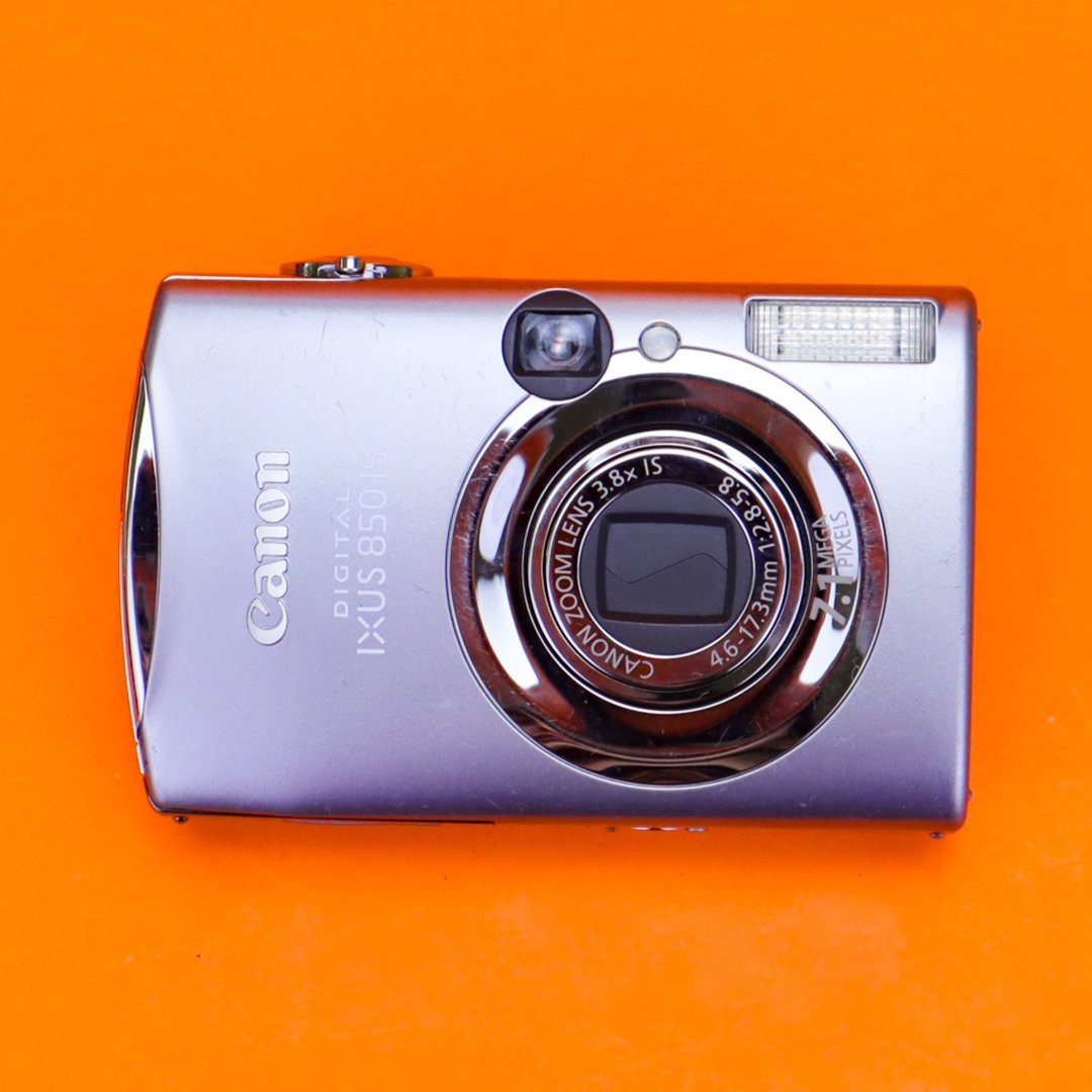 Canon Digital IXUS 850 IS дополнителна слика