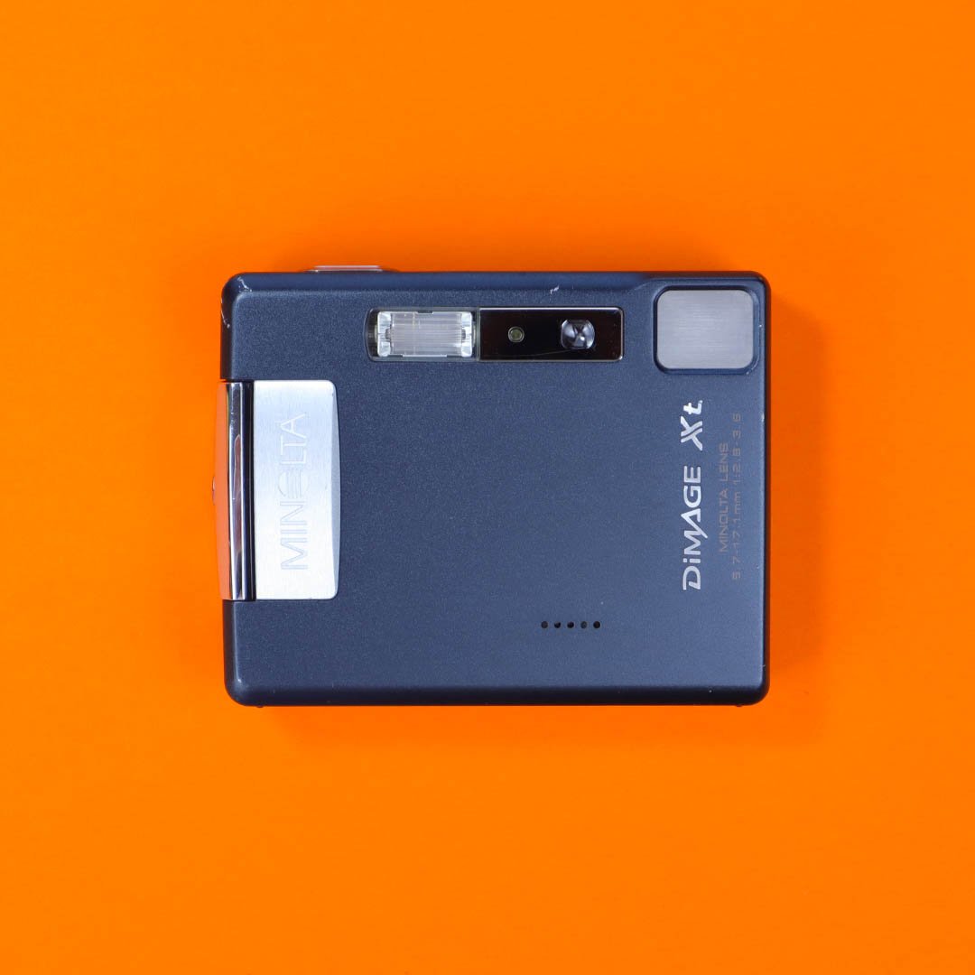 Minolta DiMAGE Xt дополнителна слика