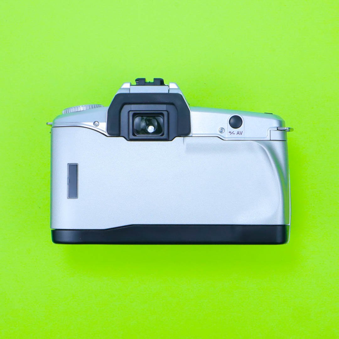 Konica Minolta Dynax 40