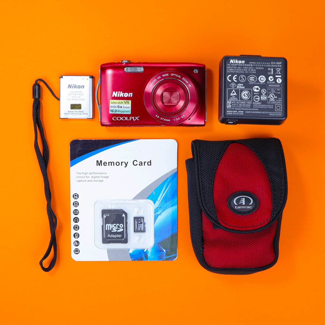 Nikon Coolpix S3300