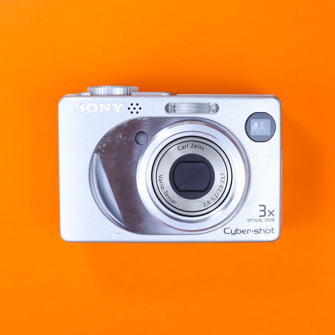 Sony Cyber-shot DSC-W1 дополнителна слика
