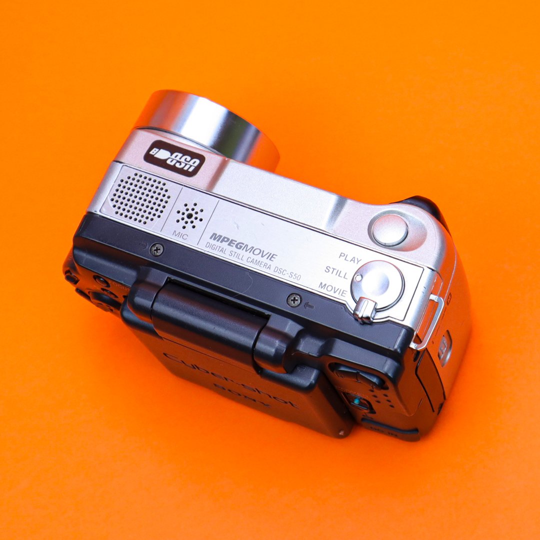 Sony Cyber-shot DSC-S50